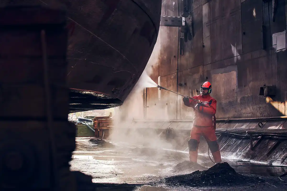 Ships Cleaning using water jet pump